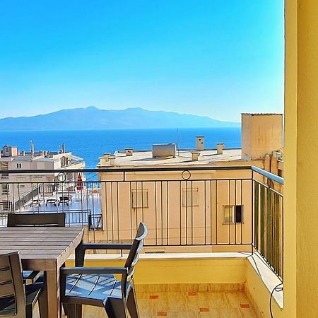 Colorful Sea View Apartment Sarande Ngoại thất bức ảnh