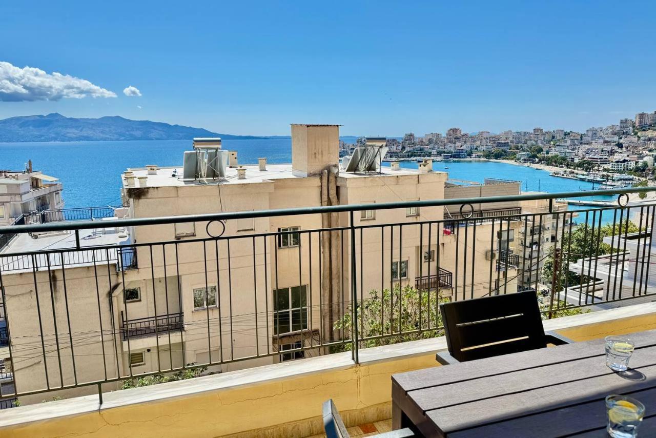 Colorful Sea View Apartment Sarande Ngoại thất bức ảnh