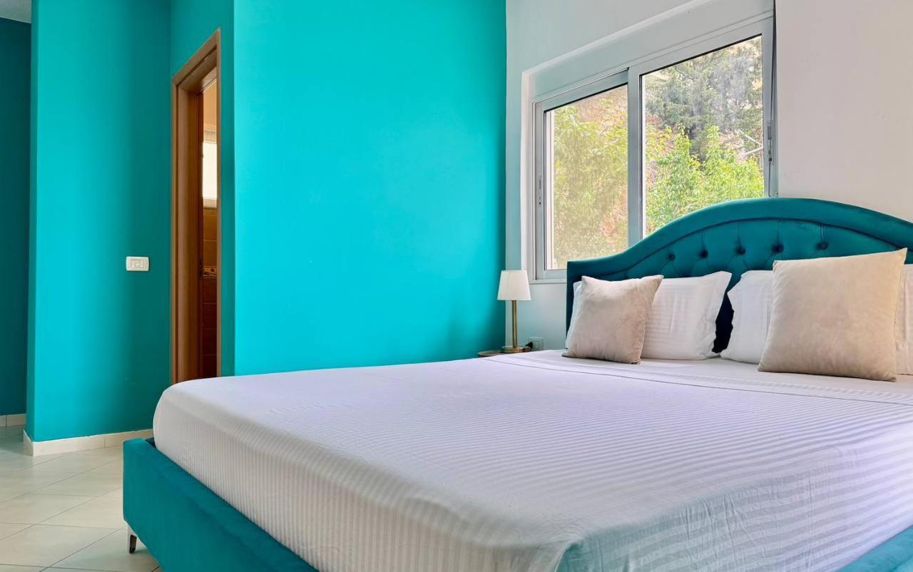 Colorful Sea View Apartment Sarande Ngoại thất bức ảnh